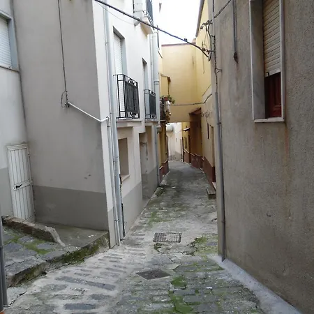 Siciliana * Caronia